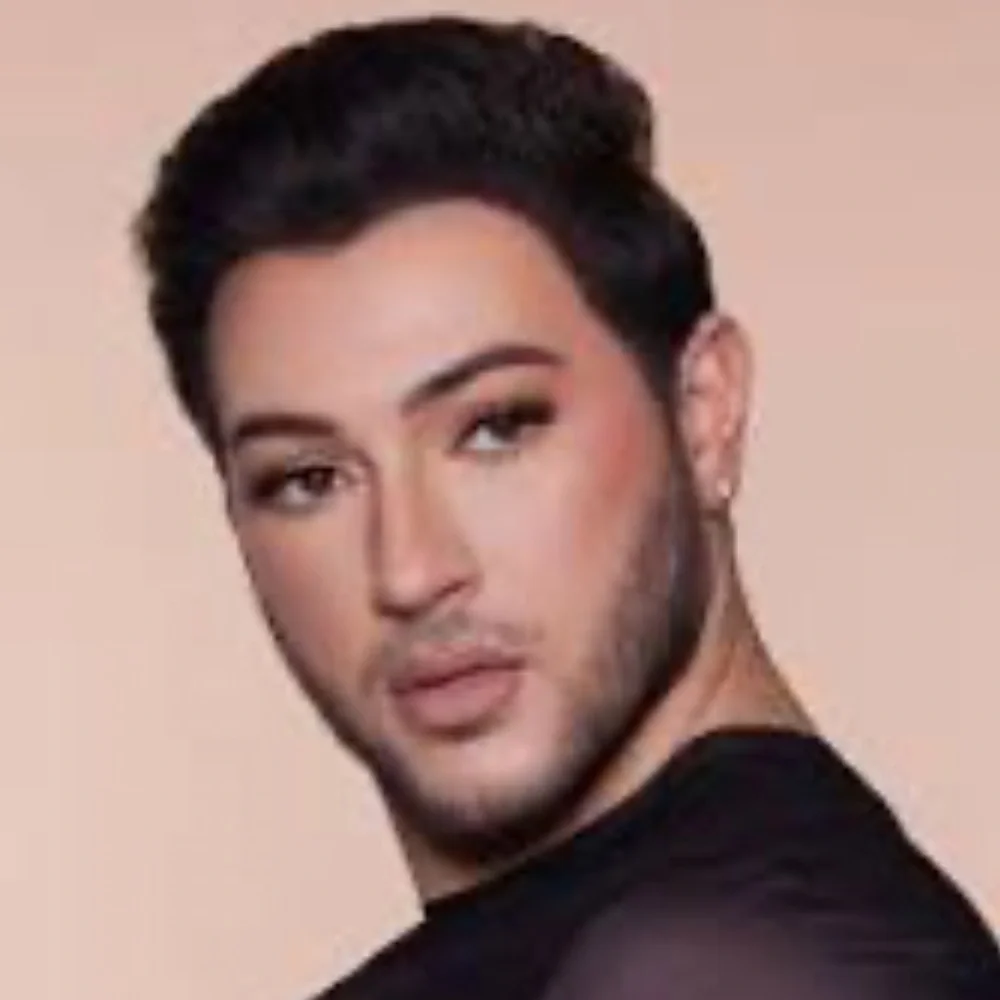 LUNAR BEAUTY By Manny Mua Lunaversal Translucent Setting Powder In Medium
